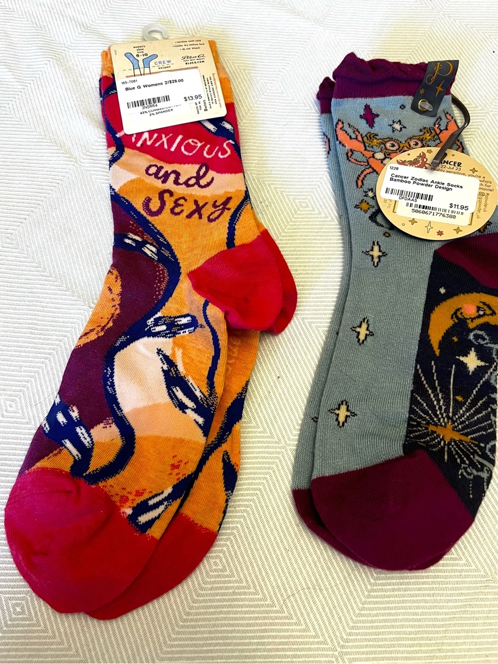 NWT Blue Q ‘ Anxious and Sexy' & Powder Cancer Graphic Crew Socks
